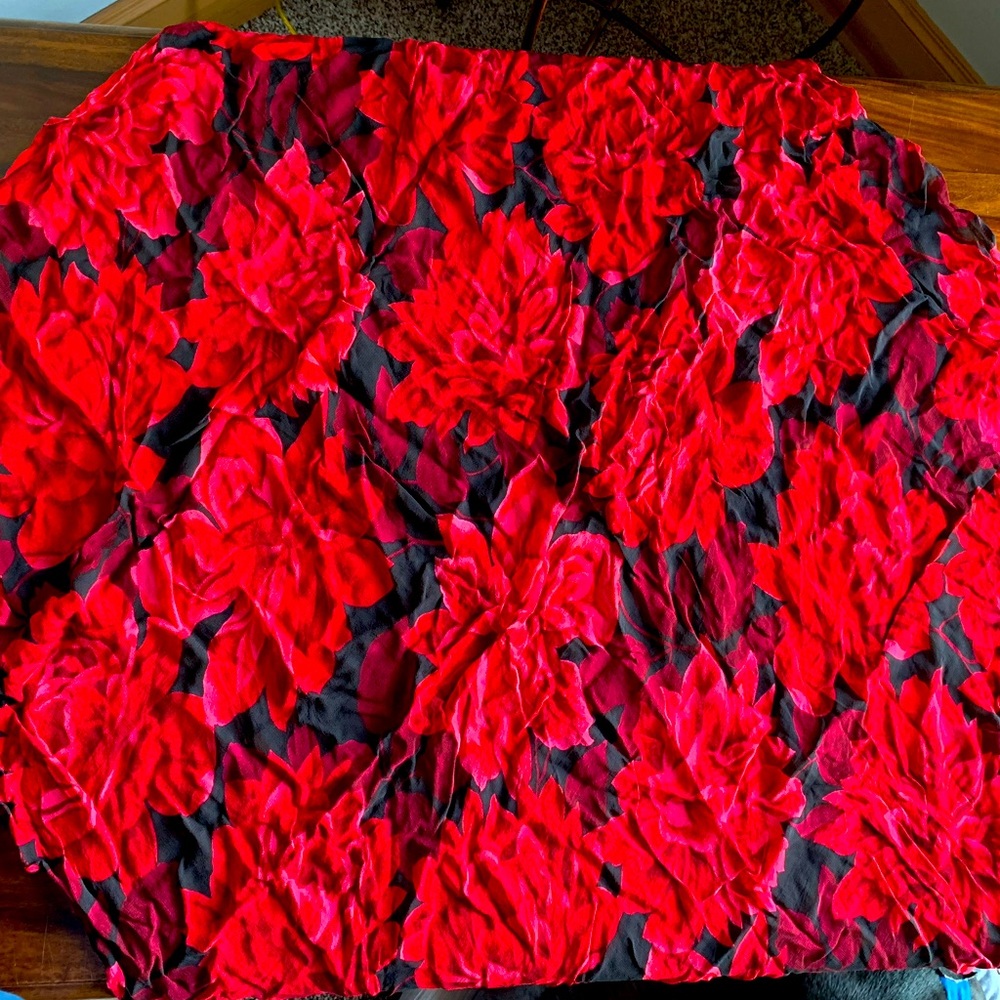 Vintage Red Flower Wrap/Scarf